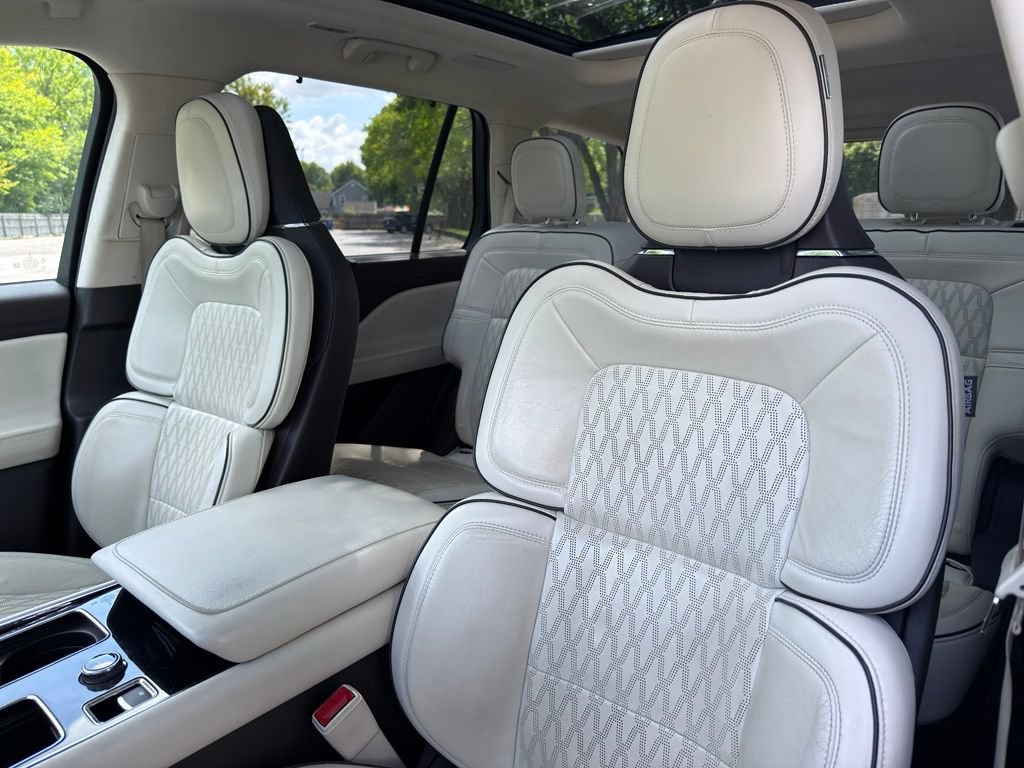 Used 2021 Lincoln Aviator Black Label w/ Dynamic Handling Package AWD/4WD image 3
