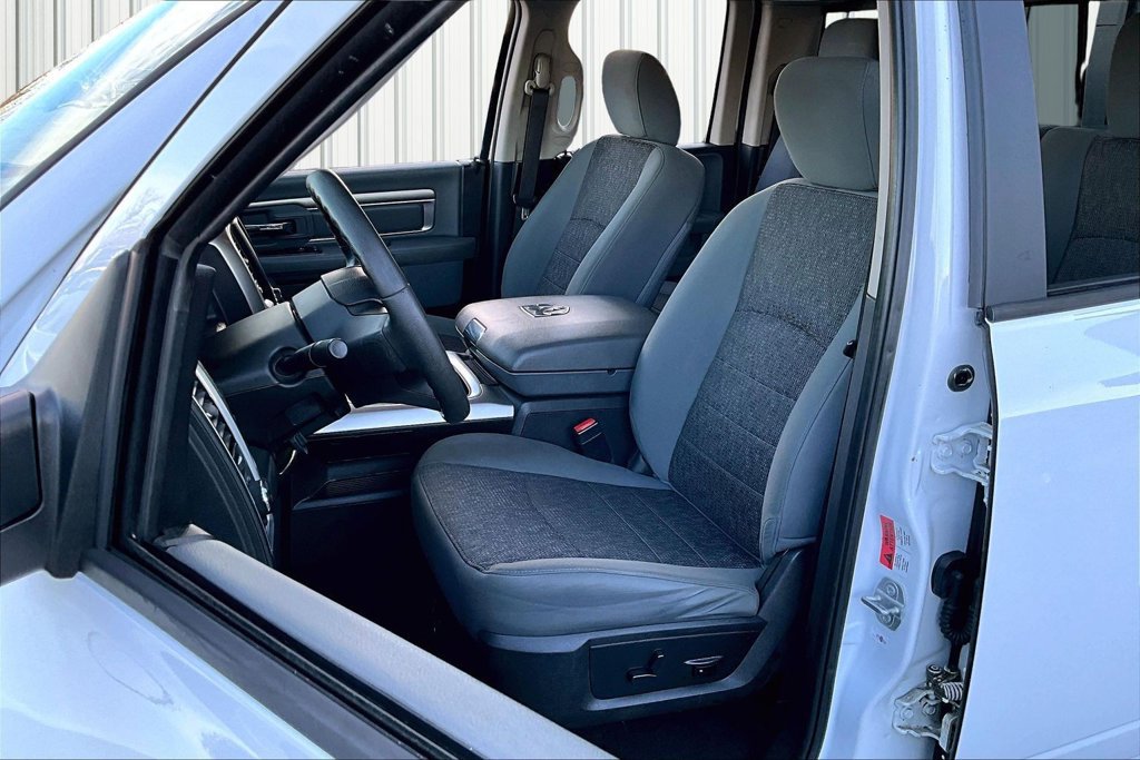 Used 2018 RAM 1500 Outdoorsman AWD/4WD image 21