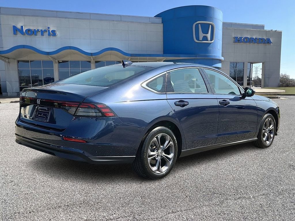 Used 2023 Honda Accord EX image 4