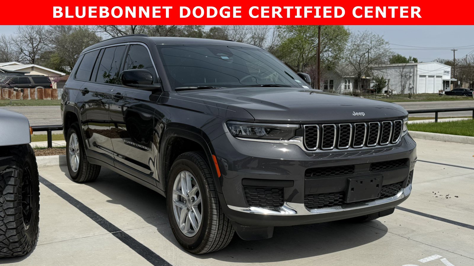 Used 2025 Jeep Grand Cherokee L Laredo image 20