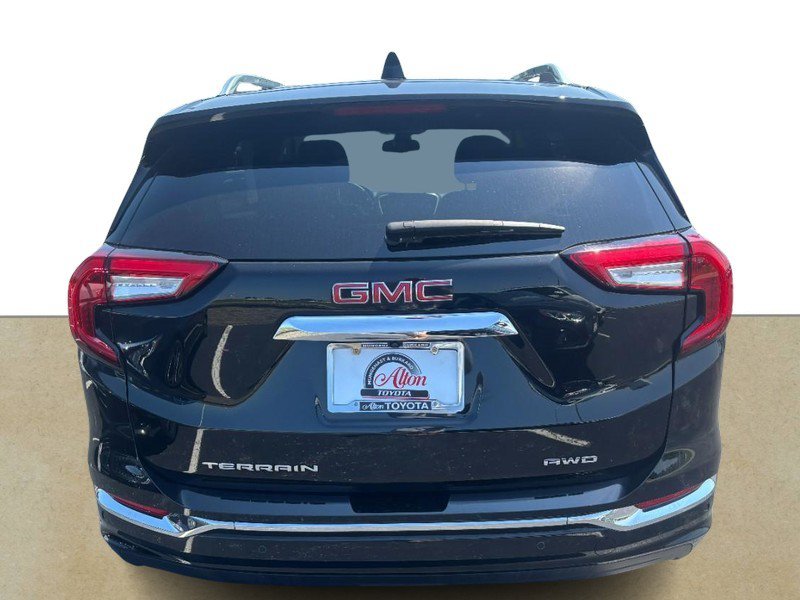 Used 2023 GMC Terrain Denali AWD/4WD image 4