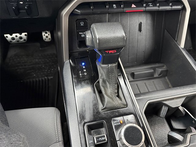 Used 2022 Toyota Tundra SR5 w/ TRD Off-Road Package image 16
