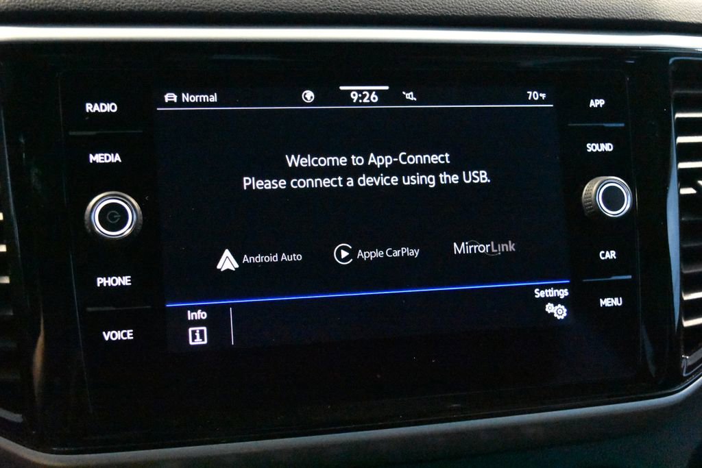 Used 2023 Volkswagen Atlas Cross Sport SE w/ Panoramic Sunroof Package image 12