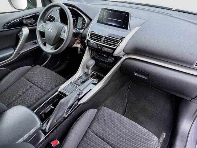 Used 2018 Mitsubishi Eclipse Cross LE AWD/4WD image 26