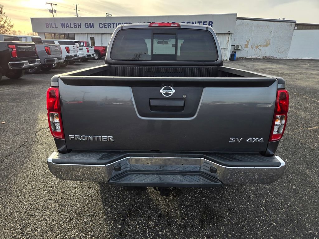 Used 2019 Nissan Frontier SV image 6