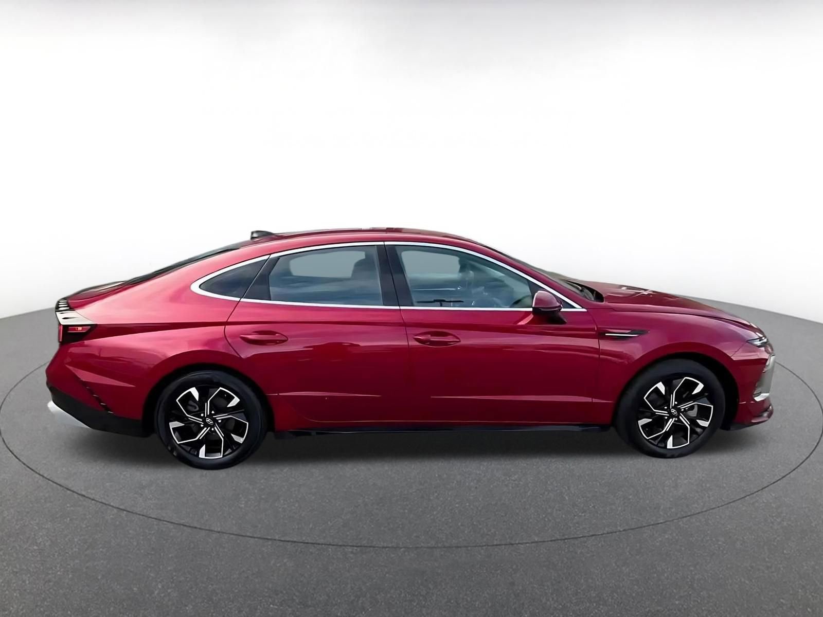 Used 2025 Hyundai Sonata SEL image 16