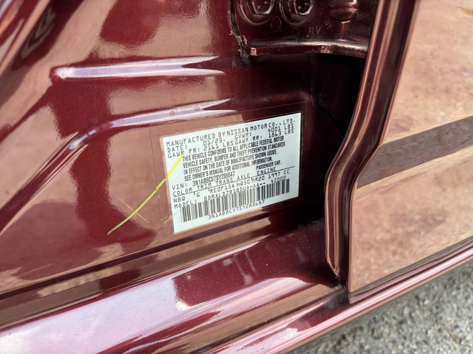 Used 2025 Nissan Sentra SV FWD image 34