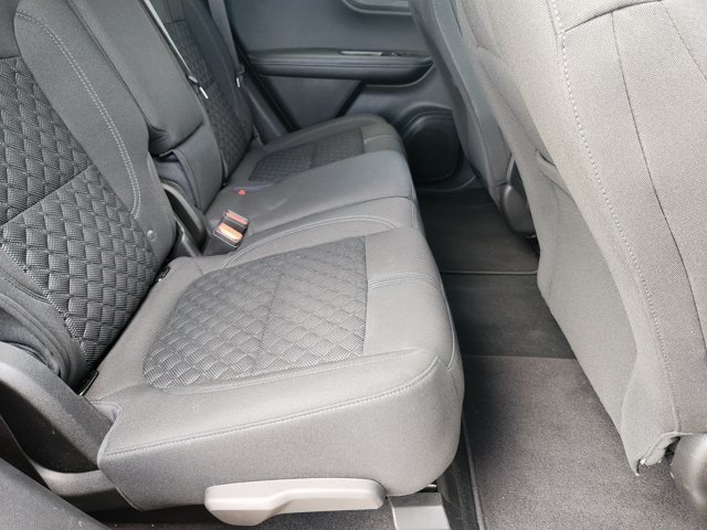 Used 2022 Chevrolet Blazer LT FWD image 31