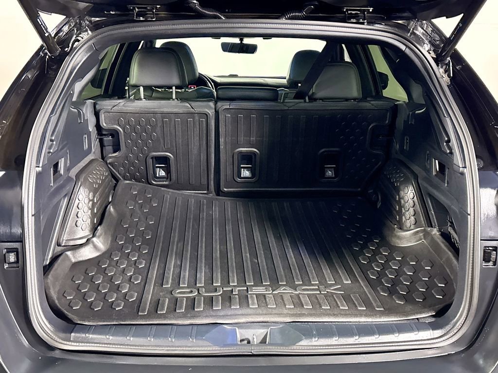 Used 2022 Subaru Outback Wilderness image 20