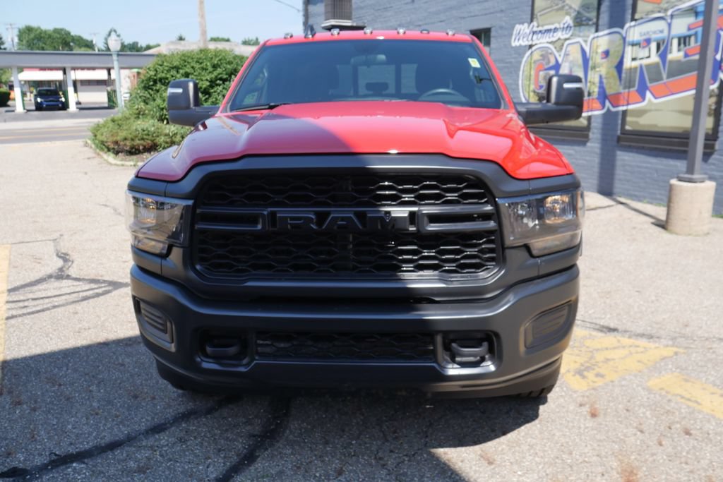 Used 2024 RAM 3500 Tradesman w/ Snow Chief Group AWD/4WD image 2
