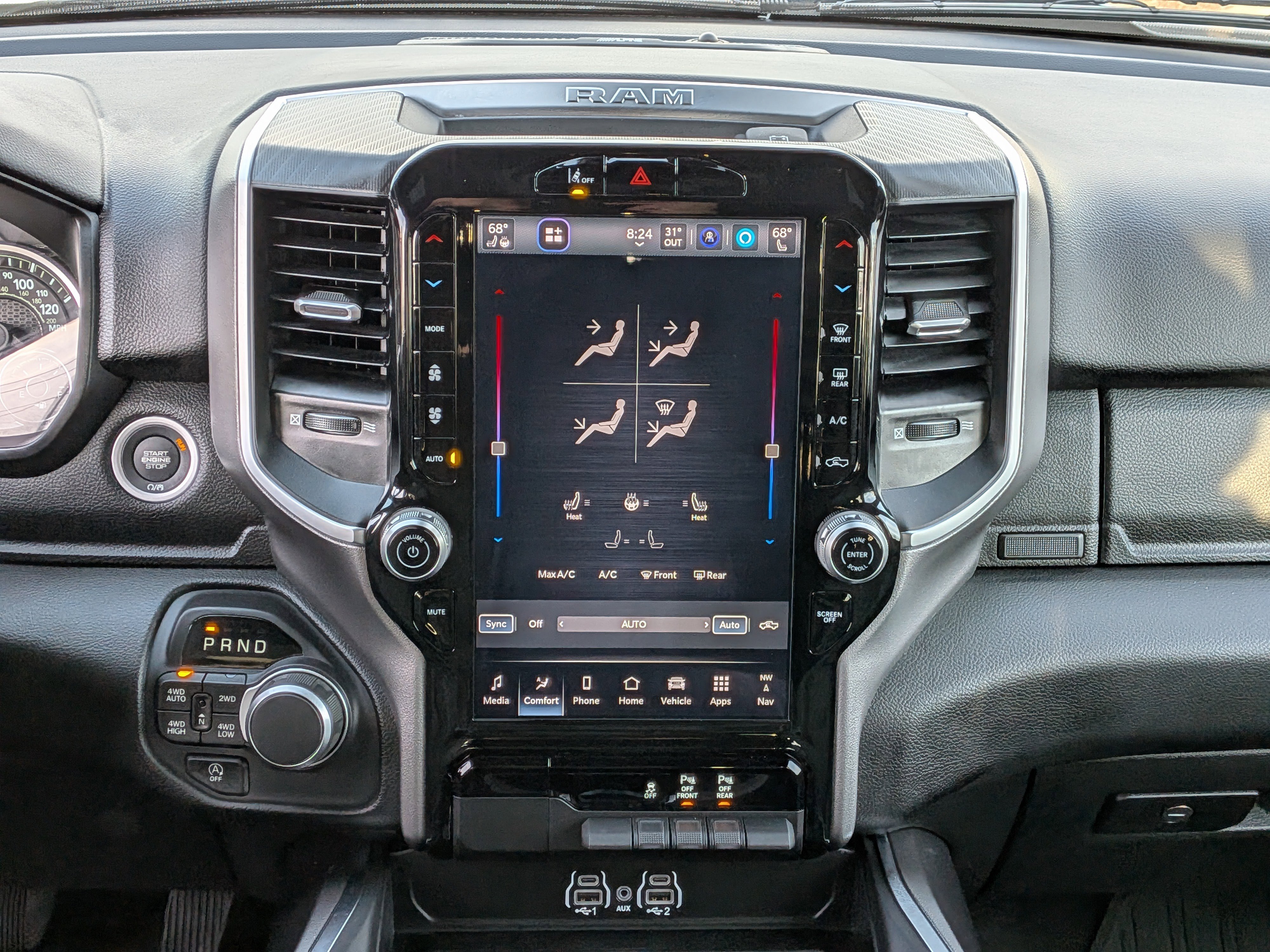 Used 2025 RAM 1500 Big Horn image 32