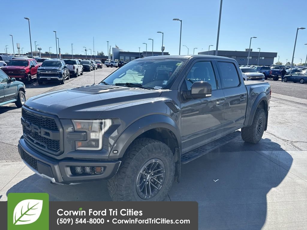 Used 2020 Ford F150 Raptor w/ Equipment Group 802A Luxury AWD/4WD image 3
