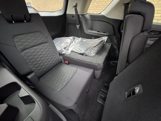 New 2026 Nissan Pathfinder SV image 8