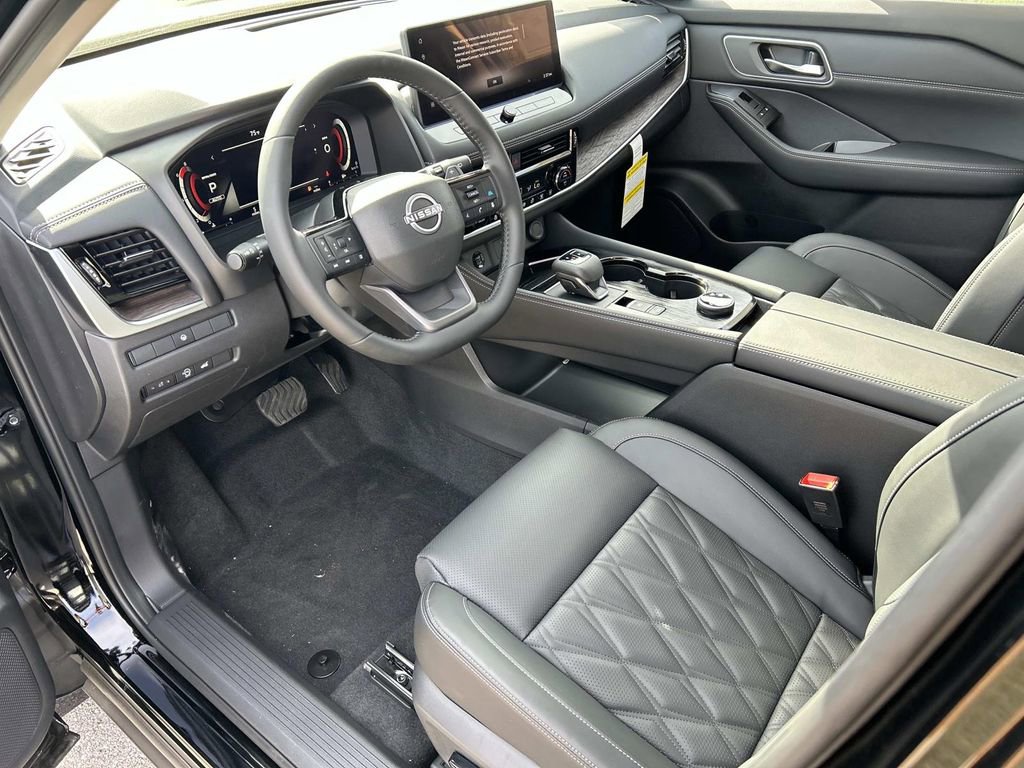 New 2026 Nissan Rogue Platinum AWD/4WD image 14