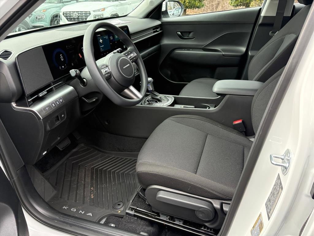 New 2026 Hyundai Kona SE FWD image 10