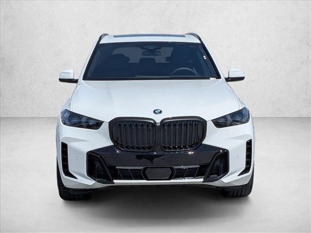 New 2026 BMW X5 xDrive50e w/ M Sport Package AWD/4WD image 5