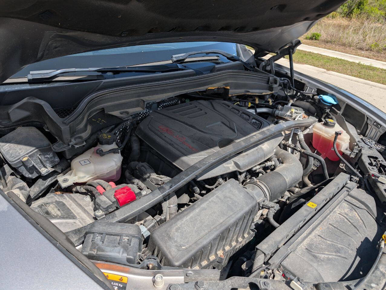 Used 2018 Alfa Romeo Stelvio Ti image 28