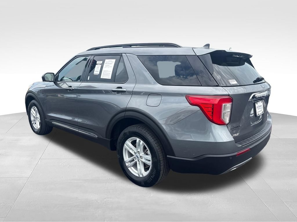 Used 2024 Ford Explorer XLT w/ Equipment Group 202A AWD/4WD video 3