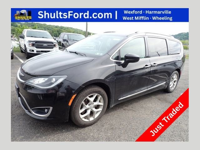 Used 2018 Chrysler Pacifica Touring-L Plus w/ Tire & Wheel Group FWD image 1