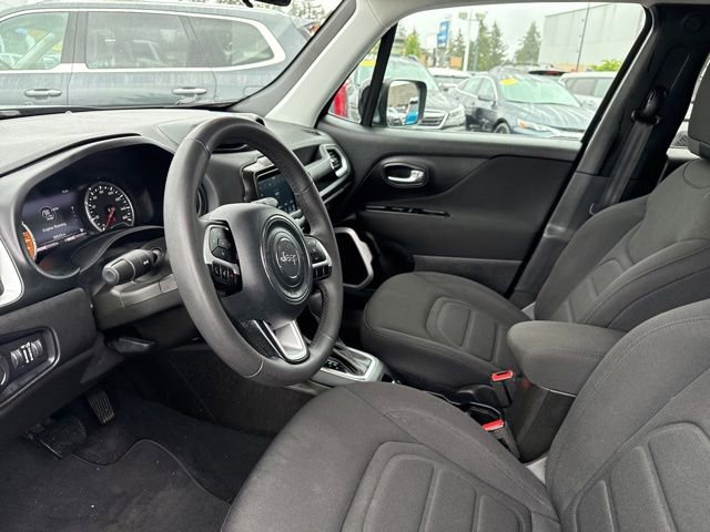 Used 2021 Jeep Renegade Latitude AWD/4WD image 17