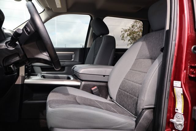 Used 2016 RAM 1500 Lone Star RWD image 9