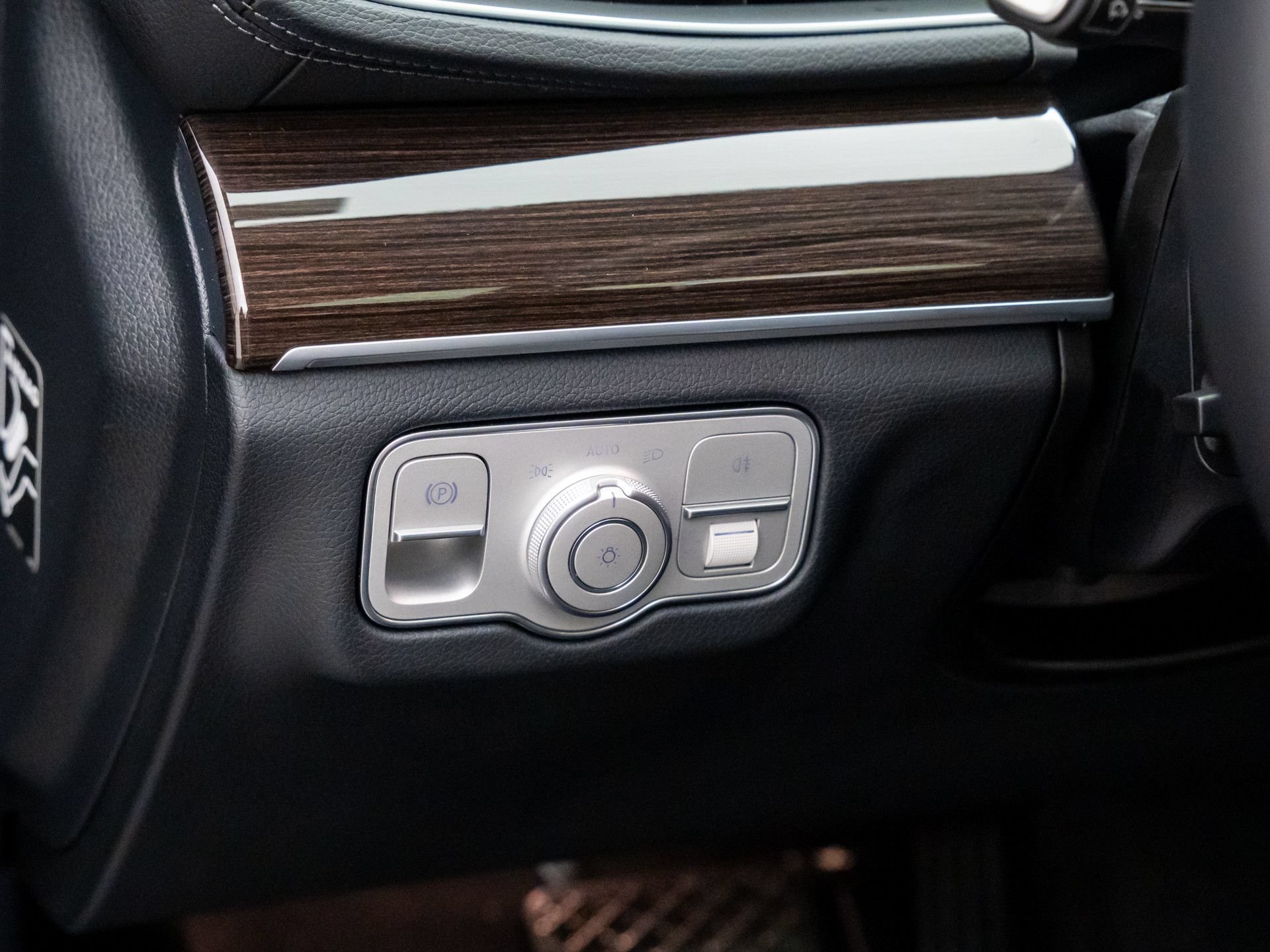 New 2026 Mercedes-Benz GLS 450 4MATIC image 21