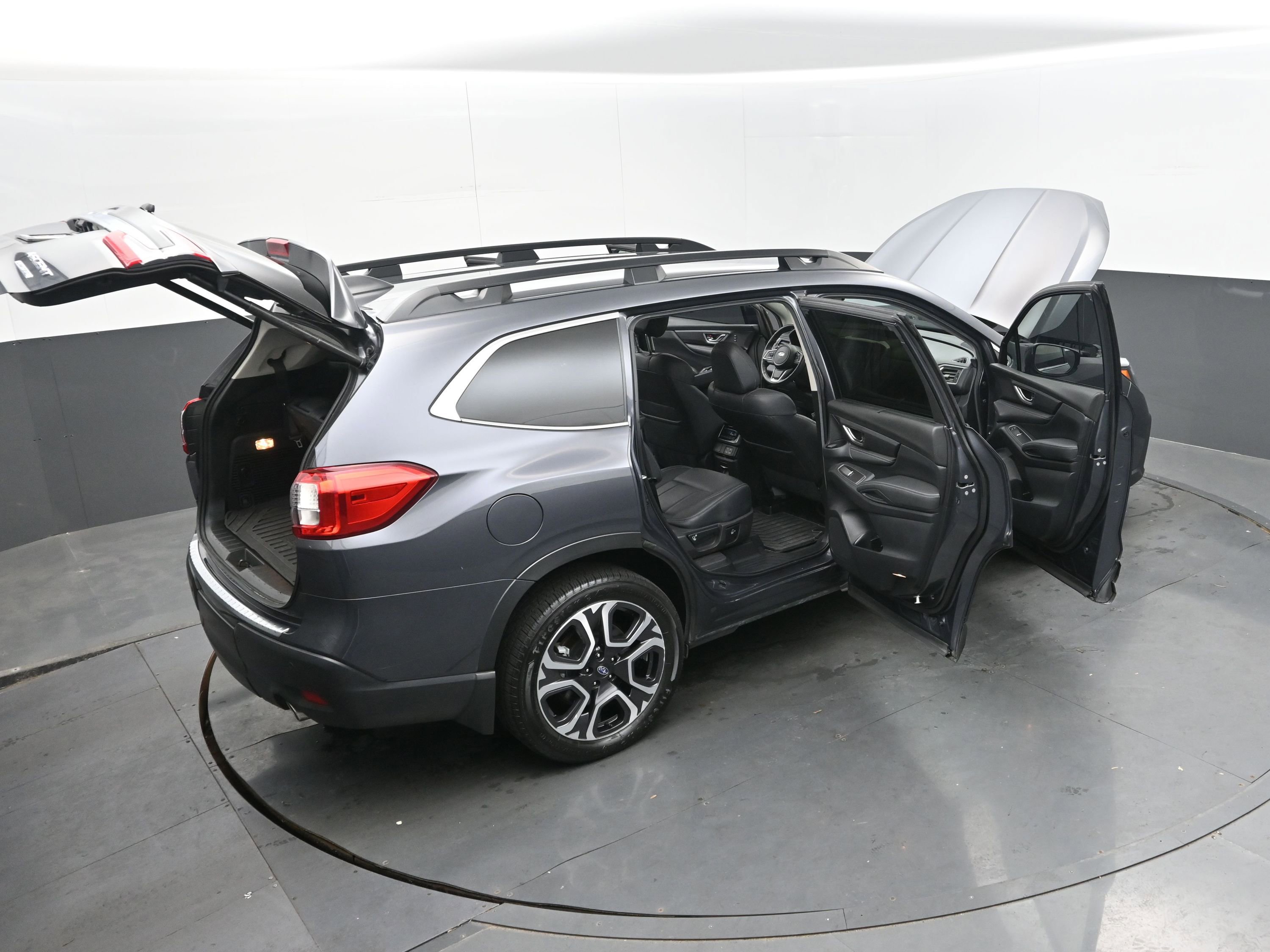 Used 2024 Subaru Ascent Limited image 45