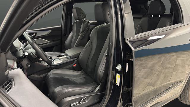 Used 2023 Acura MDX A-Spec AWD/4WD image 9