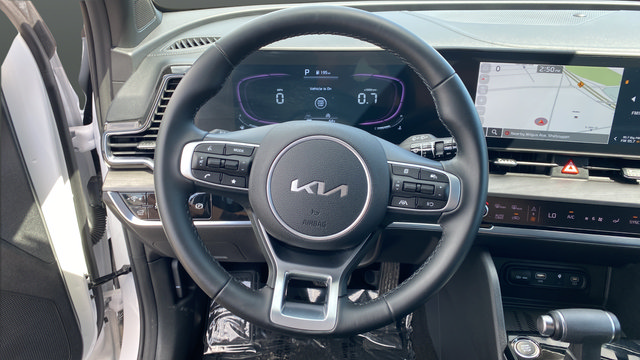 Certified 2023 Kia Sportage X-Line w/ X-Line Premium Package AWD/4WD image 16