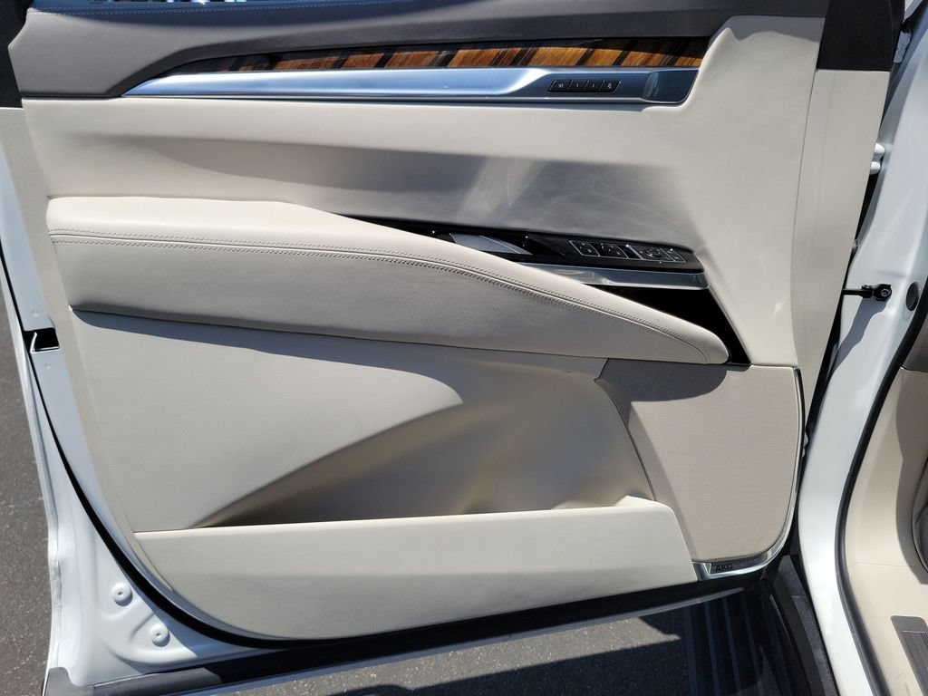 Certified 2025 Cadillac Escalade Sport Platinum AWD/4WD image 23
