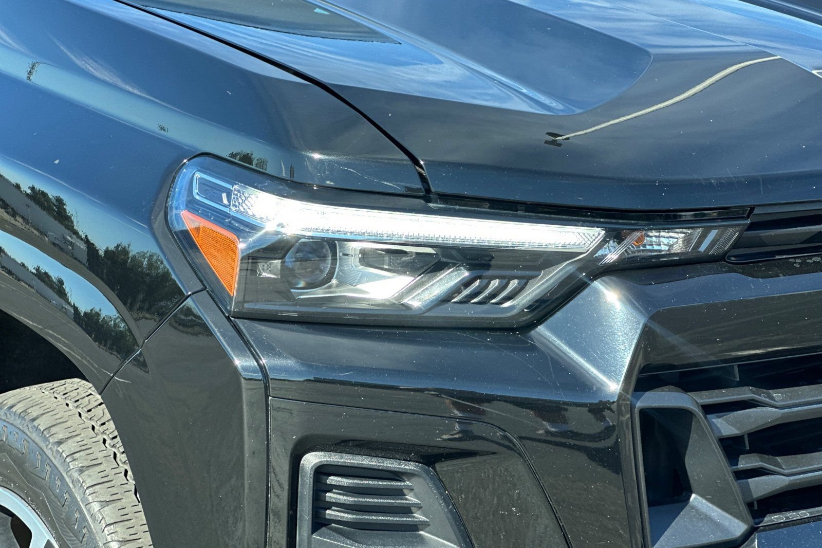 Used 2023 Chevrolet Colorado Z71 w/ Z71 Convenience Package 2 AWD/4WD image 45