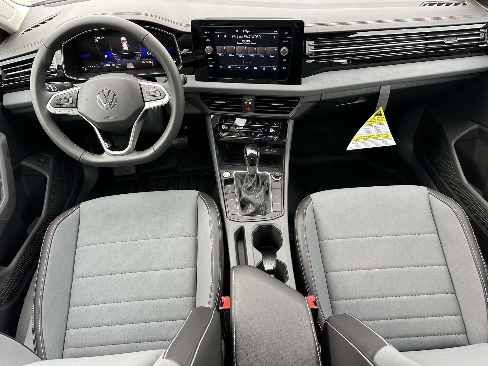 New 2026 Volkswagen Jetta SE image 11