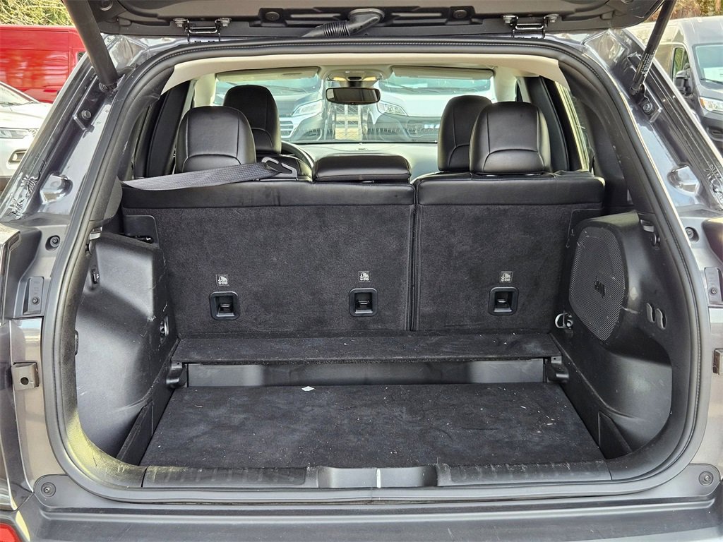 Certified 2022 Jeep Cherokee Limited image 10