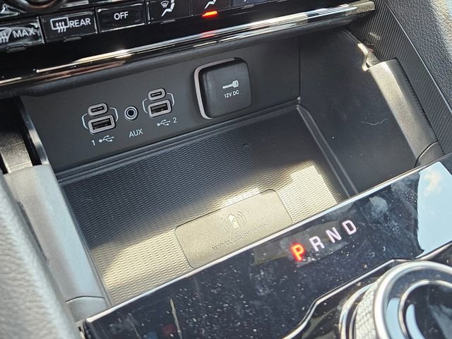 New 2025 Jeep Grand Cherokee Limited w/ Luxury Tech Group II image 13