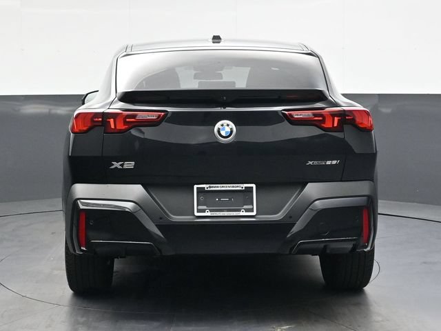 Used 2025 BMW X2 xDrive28i w/ Technology Package AWD/4WD image 6