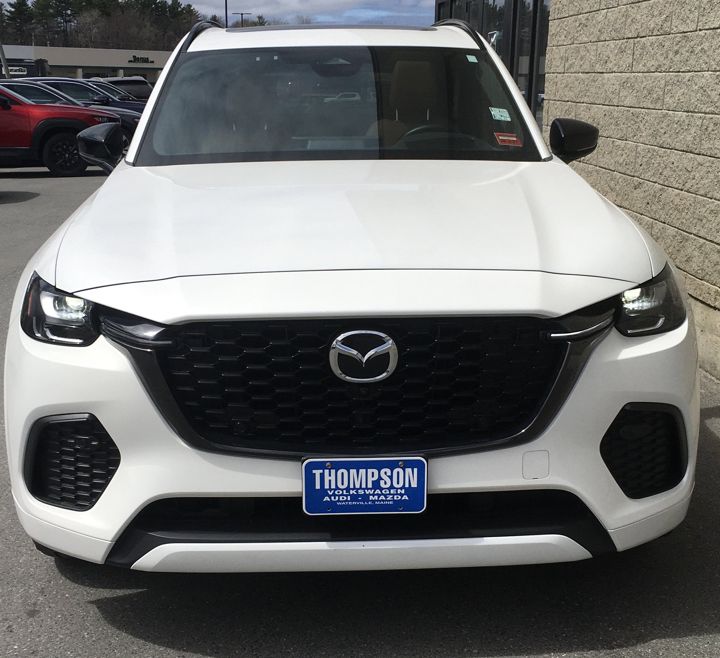 Certified 2025 MAZDA CX-70 3.3 Turbo S w/ Premium Plus AWD/4WD image 2