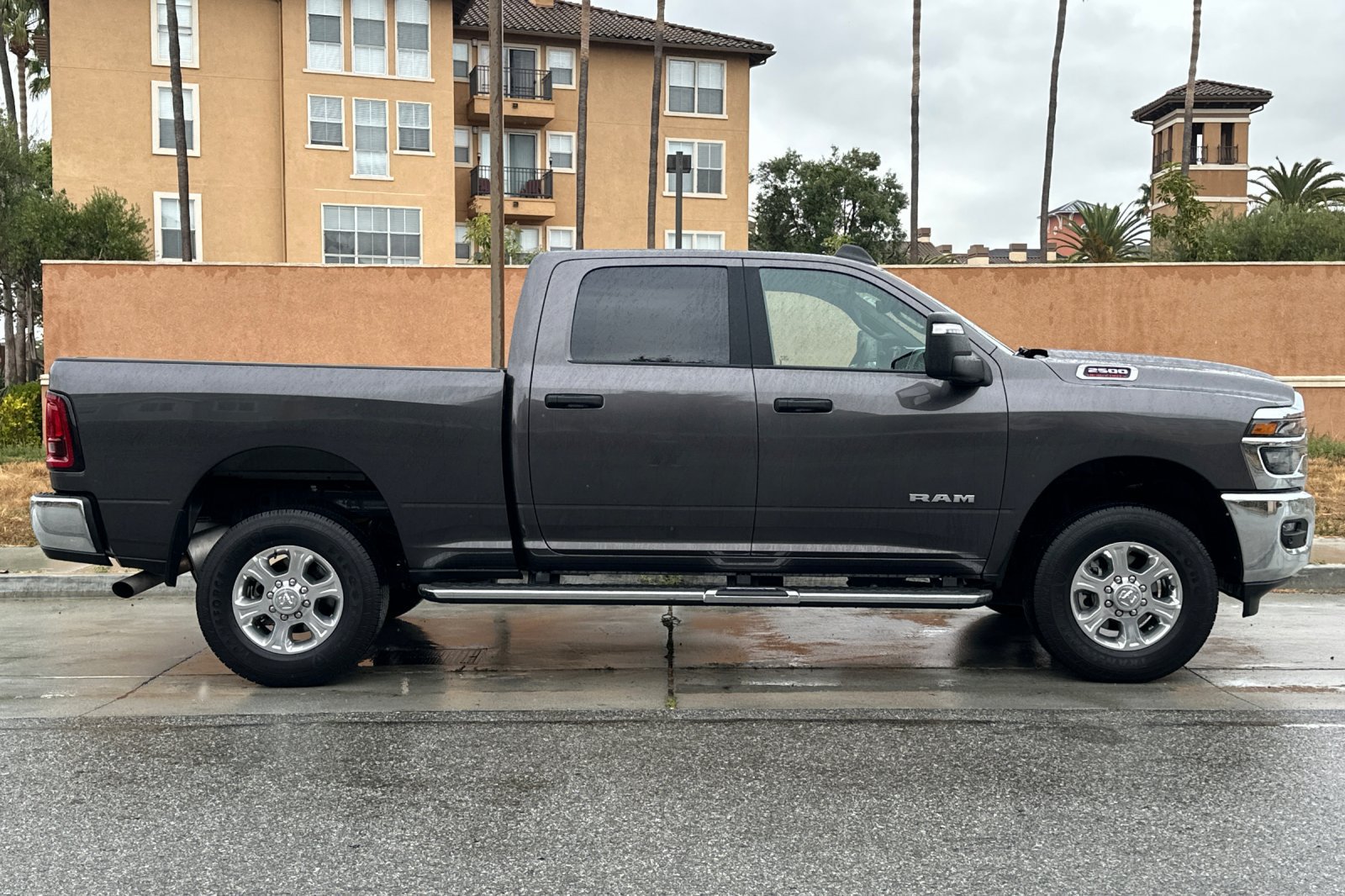 Used 2026 RAM 2500 Big Horn AWD/4WD image 3