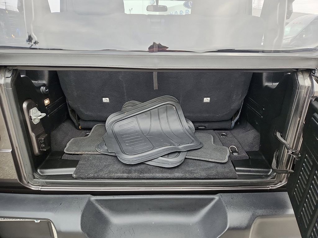 Used 2020 Jeep Wrangler Sport image 17