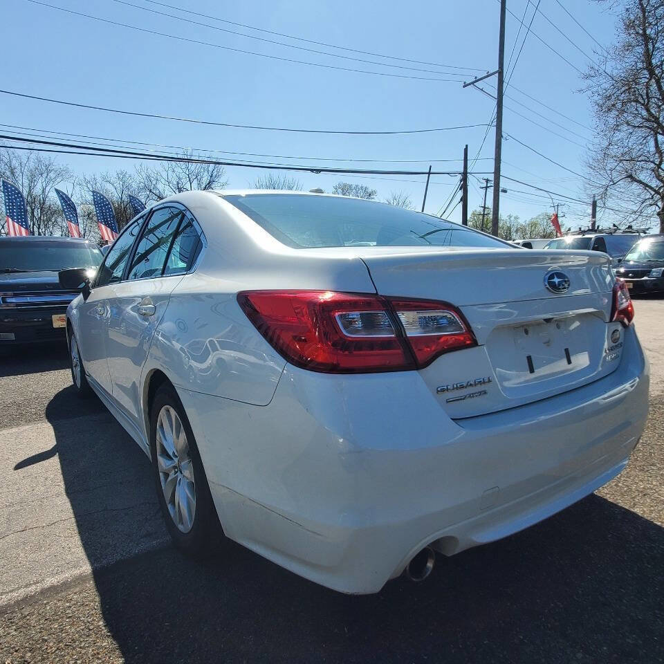 Used 2015 Subaru Legacy 2.5i Premium w/ Moonroof Package image 3