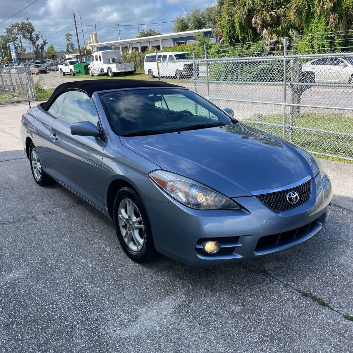 Used 2008 Toyota Solara SE image 2