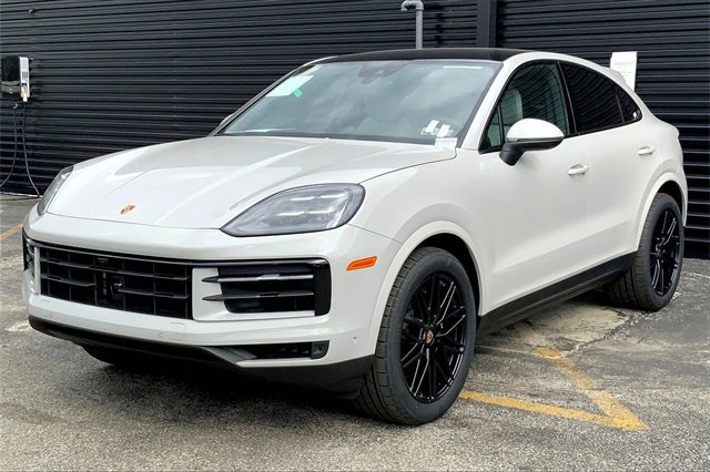 New 2026 Porsche Cayenne Coupe image 1