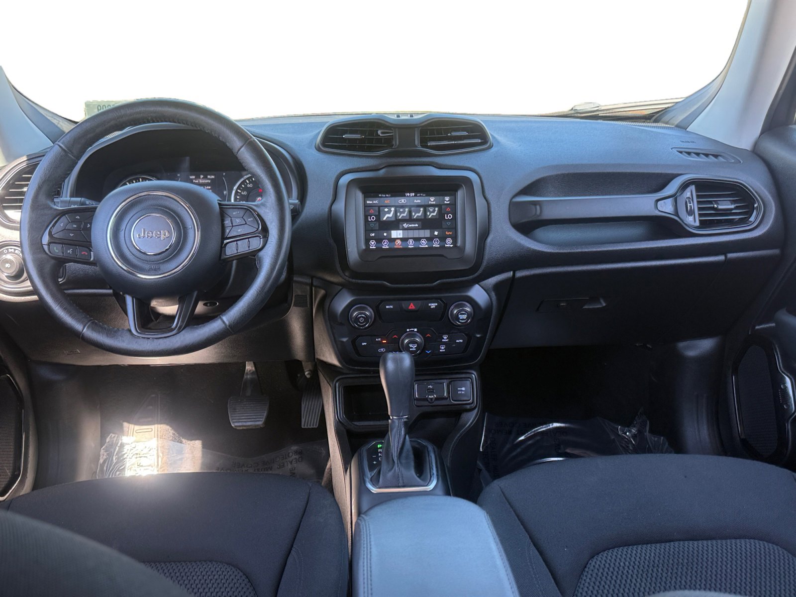 Used 2020 Jeep Renegade Altitude image 10