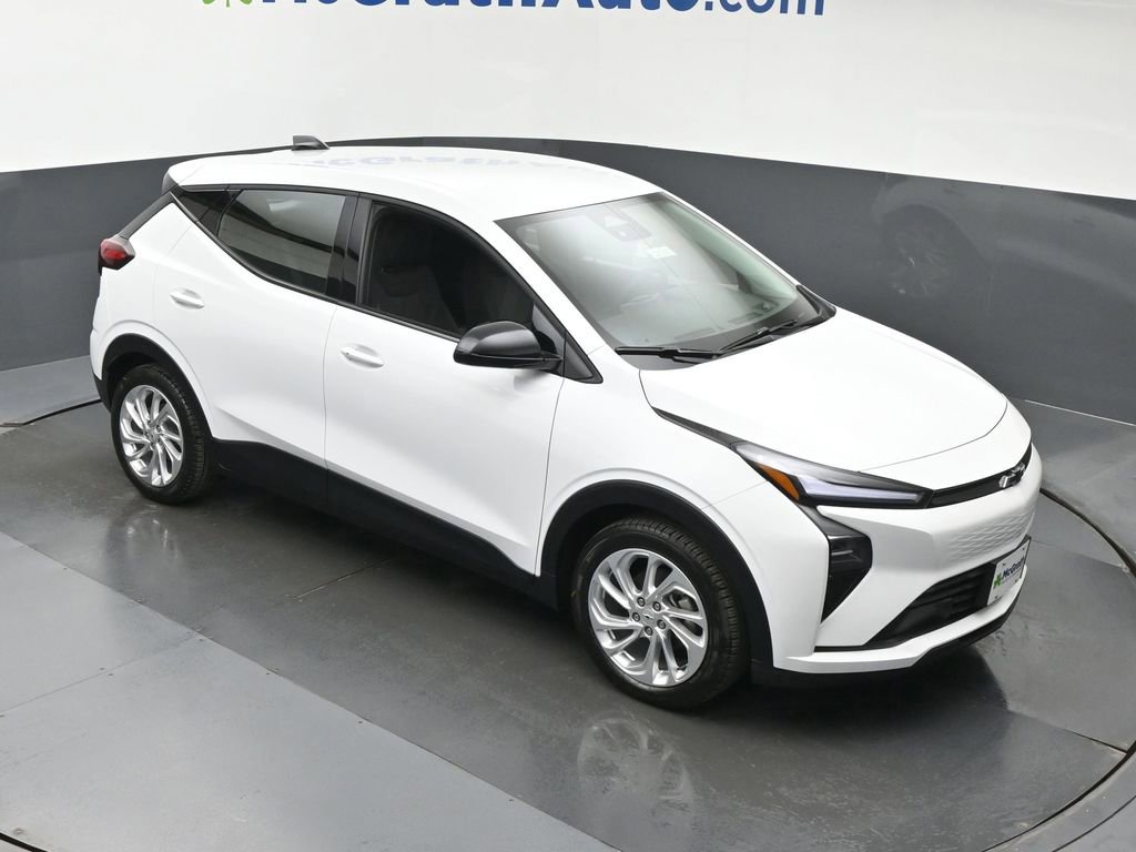 New 2027 Chevrolet Bolt LT FWD image 3