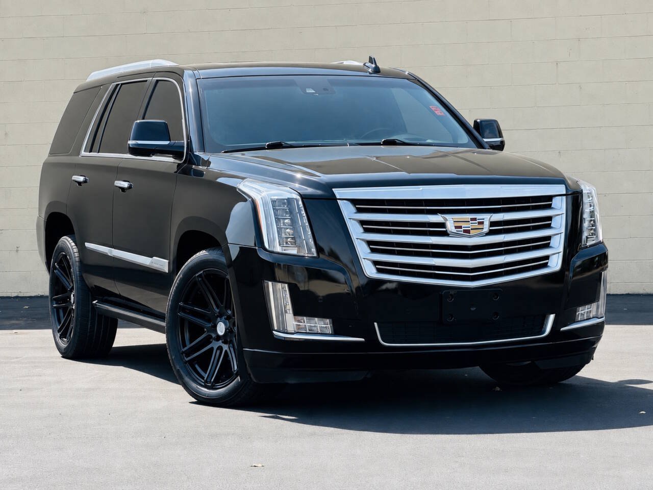 Used 2015 Cadillac Escalade Platinum