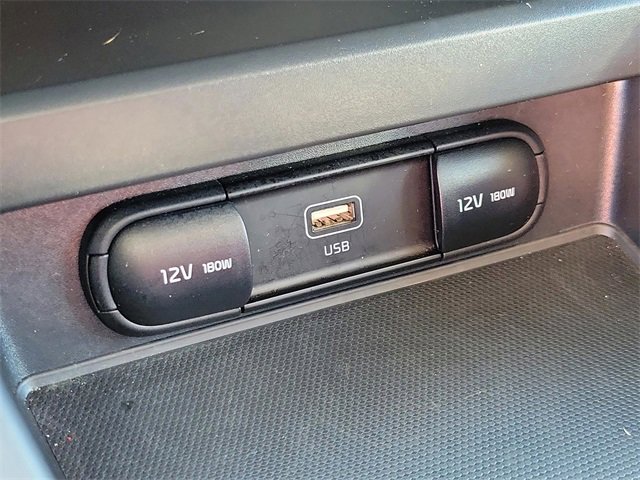 Used 2025 Kia Soul LX image 27