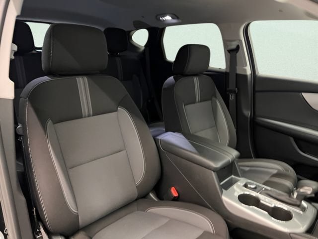 Certified 2025 Chevrolet Blazer LT FWD image 10