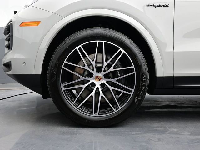 New 2026 Porsche Cayenne E-Hybrid image 6