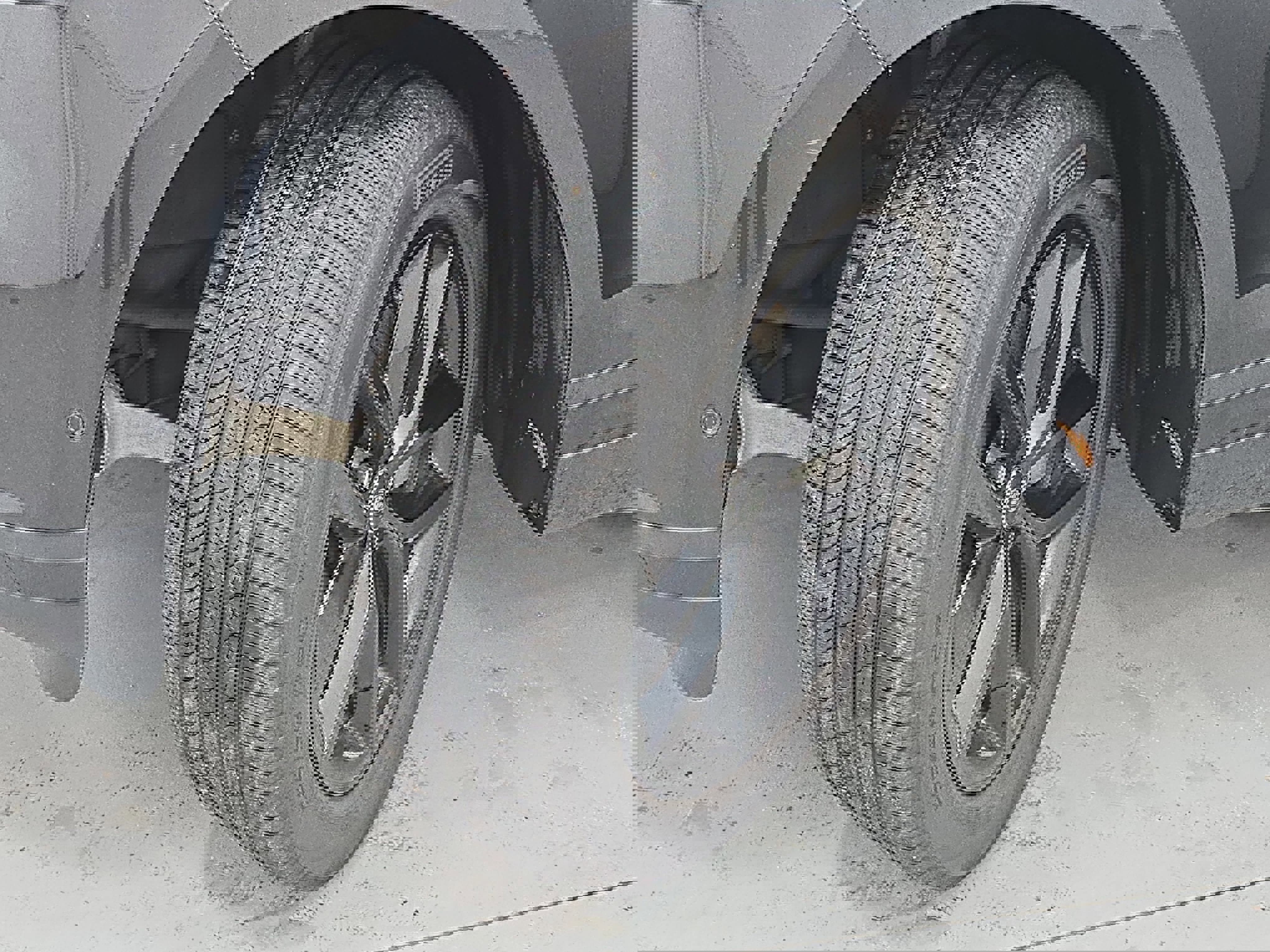 Used 2025 Land Rover Range Rover Velar S image 33