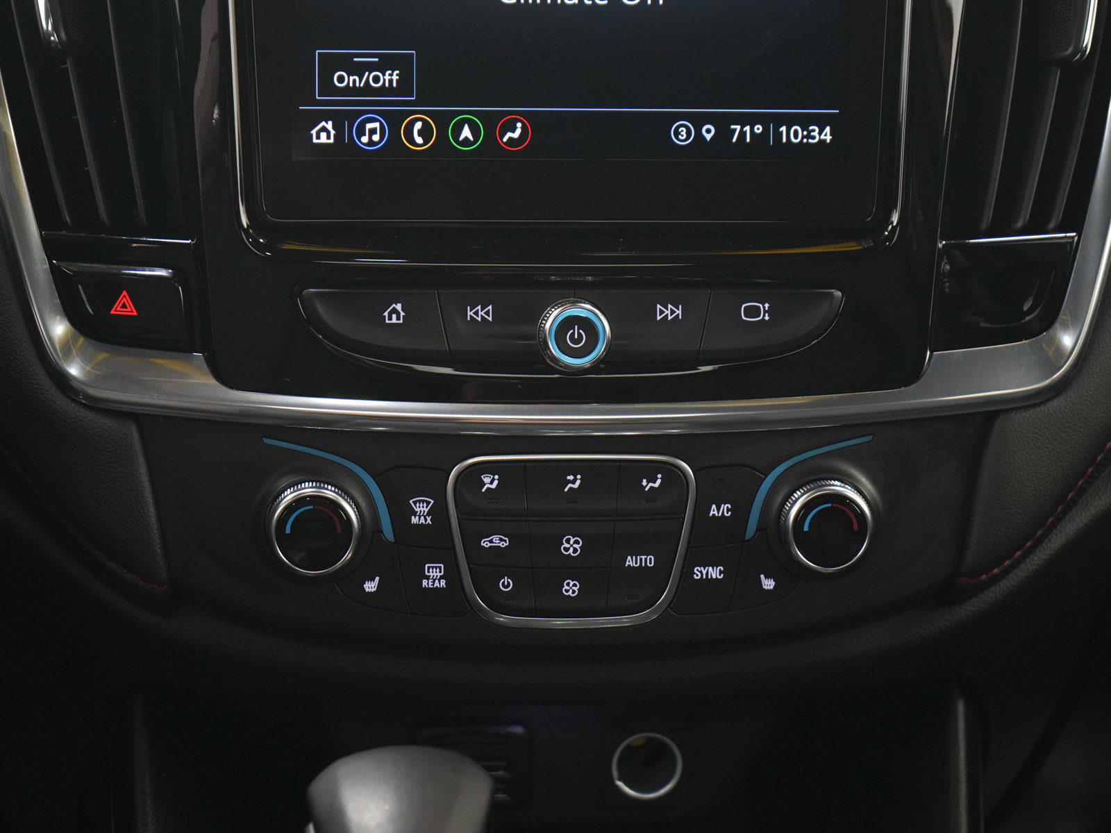 Used 2023 Chevrolet Traverse RS AWD/4WD image 20