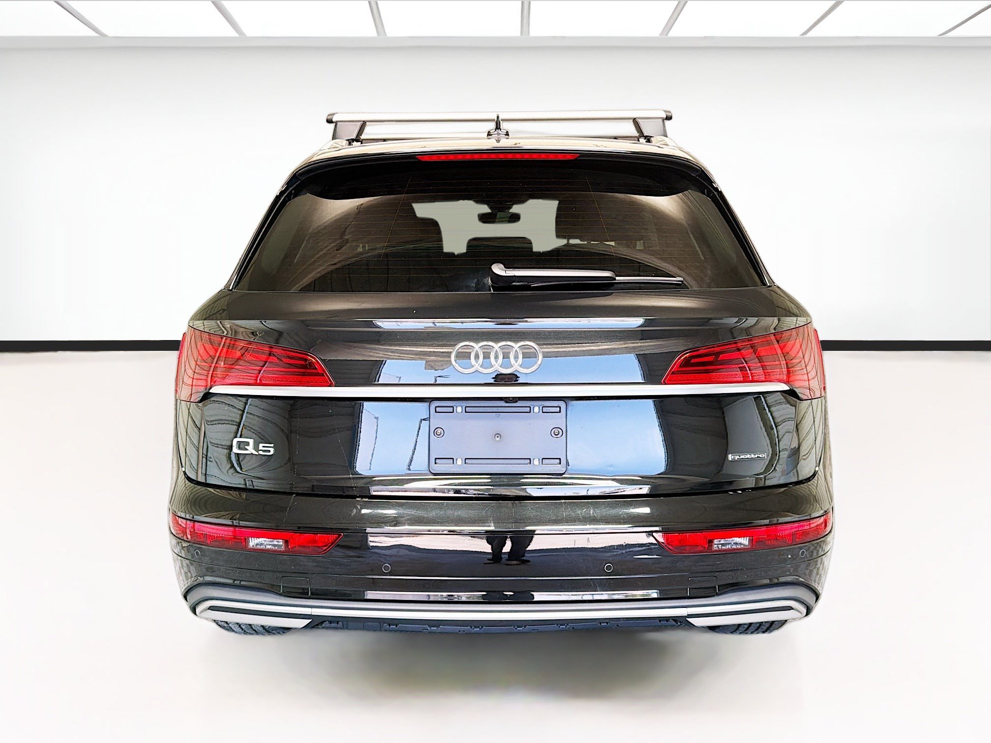 Used 2023 Audi Q5 2.0T Premium w/ Convenience Package AWD/4WD image 5